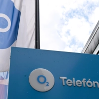 O2 Telefónica plant einen massiven Stellenabbau in Deutschland. (Archivbild) (Foto: Wolf von Dewitz/dpa)