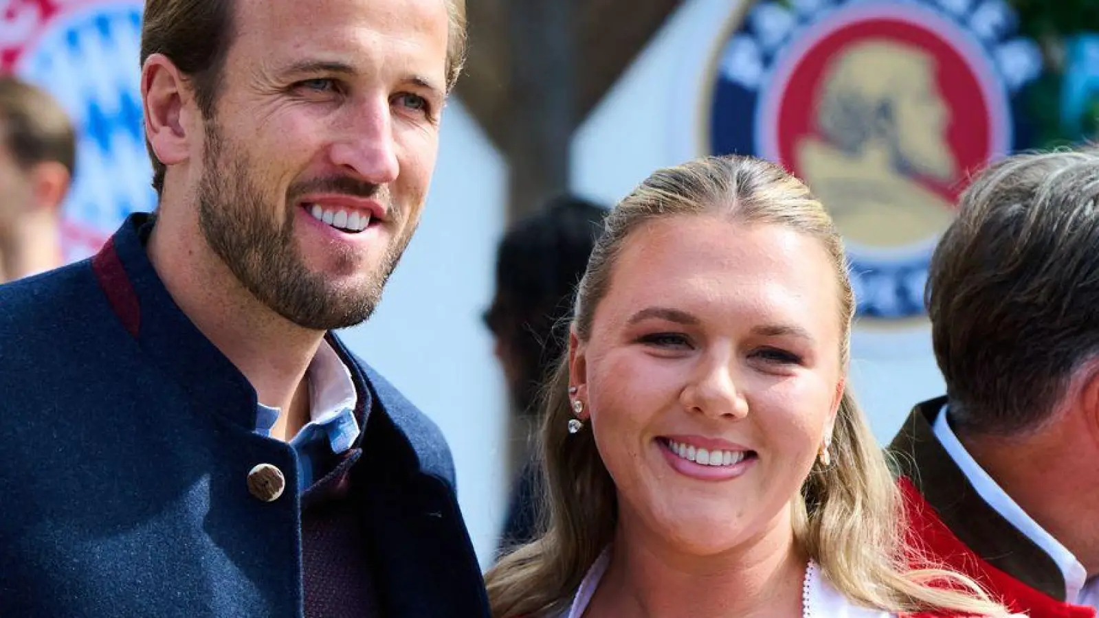 Gibt es bald einen Grund zum Anstoßen für Harry Kane? (Archivbild) (Foto: Sven Hoppe/dpa)