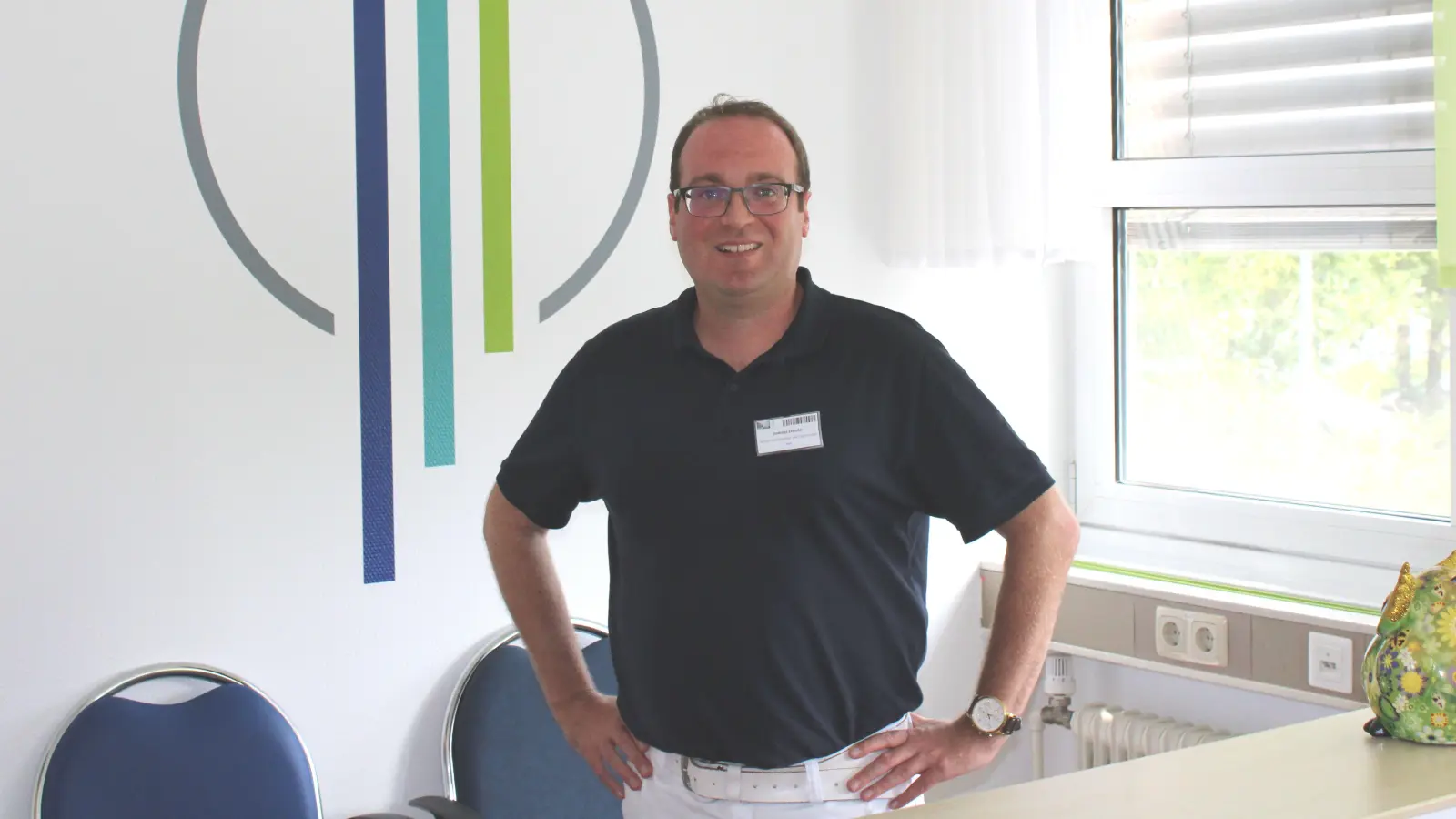 Andreas Zehnder hat seit April 2025 die ärztliche Leitung im MVZ in der Klinik Bad Windsheim inne. (Foto: Ramona Emmert)