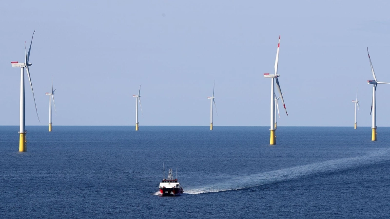 Vattenfall vermarktet nach eigenen Angaben erstmals Regelenergie auf hoher See. (Archivbild) (Foto: Christian Charisius/dpa)
