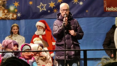 Freut sich auf unbeschwerte Stunden inmitten der Münsterstadt: Heilsbronns Bürgermeister Dr. Jürgen Pfeiffer. (Foto: Stadt Heilsbronn)