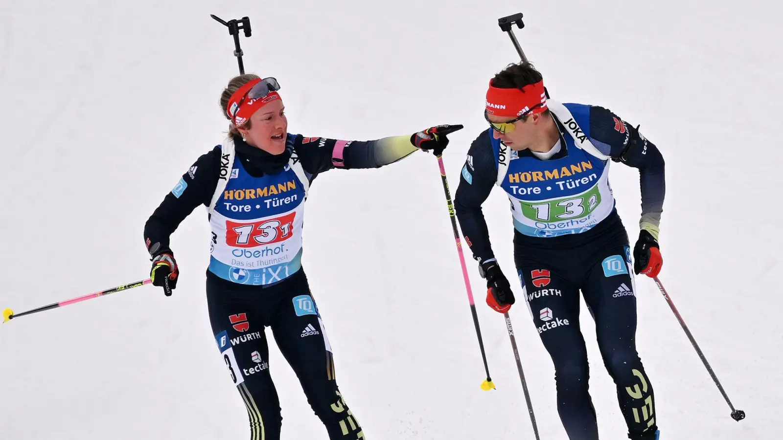 Kamen in der Single-Mixed-Staffel auf Platz sechs: Sophia Schneider und Philipp Nawrath. (Foto: Martin Schutt/dpa)