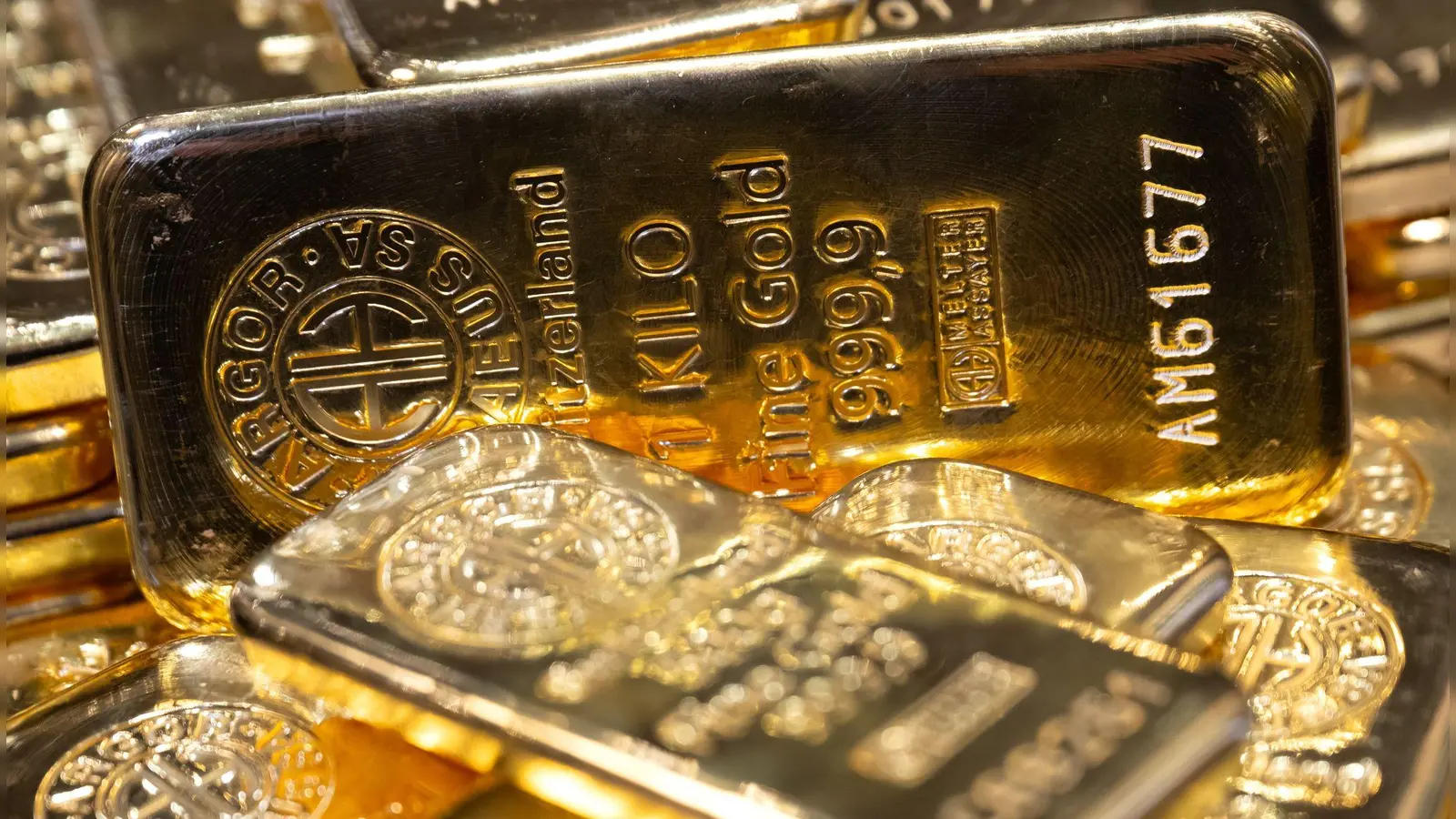 Goldbarren werden teurer und immer teurer, Ende nicht abzusehen (Symbolbild) (Foto: Sven Hoppe/dpa)