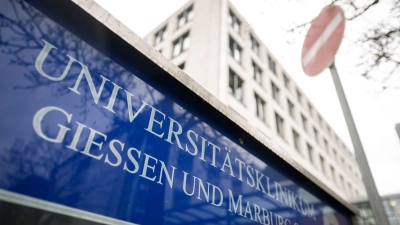 Ein Patient soll in einem psychischen Ausnahmezustand gewesen sein, als die Polizei eingriff. (Archivbild) (Foto: Sebastian Gollnow/dpa)