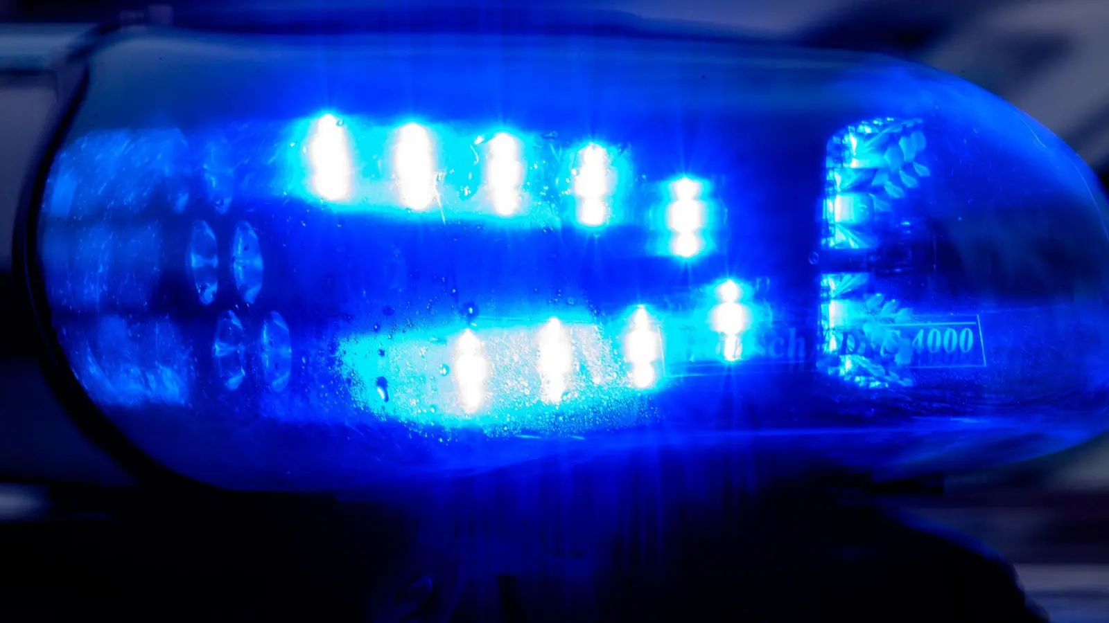 Eine vierköpfige deutsche Familie ist bei einem Verkehrsunfall in Portugal ums Leben gekommen. (Symbolbild)  (Foto: Klaus-Dietmar Gabbert/dpa)