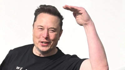 Wie genau Elon Musk jedem US-Kind eine SpaceX-Aktie schenken will, ließ er zunächst offen. (Archivbild) (Foto: Sebastian Gollnow/dpa)