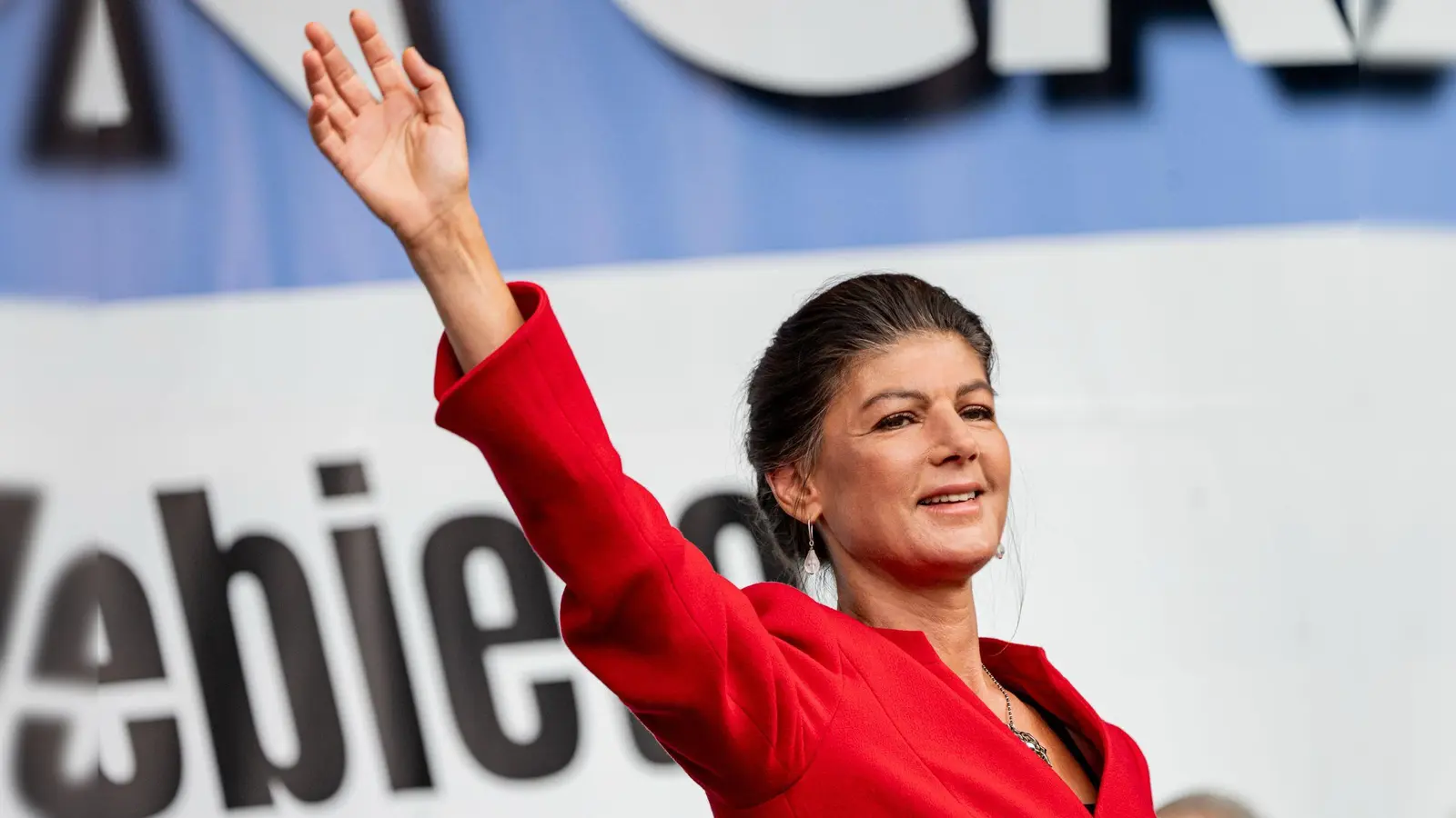 Sahra Wagenknecht hat bisher offen gelassen, ob sie als Chefin der nach ihr benannten Partei weitermachen möchte. (Archivbild) (Foto: Fabian Sommer/dpa)