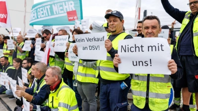 Betriebsräte und Beschäftigte bemängeln laut Verdi vor allem fehlende Kommunikation des Unternehmens. (Foto: Matthias Balk/dpa)