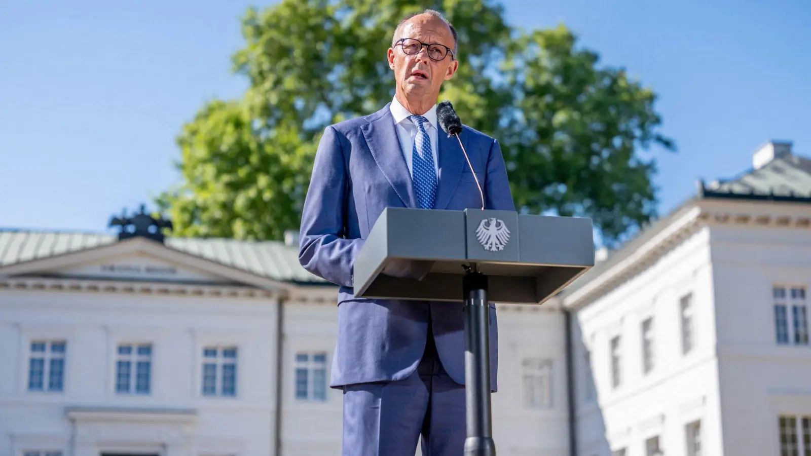 Das Bundeskabinett trifft sich im Schloss Neuhardenberg in Brandenburg. (Foto: Michael Kappeler/dpa)