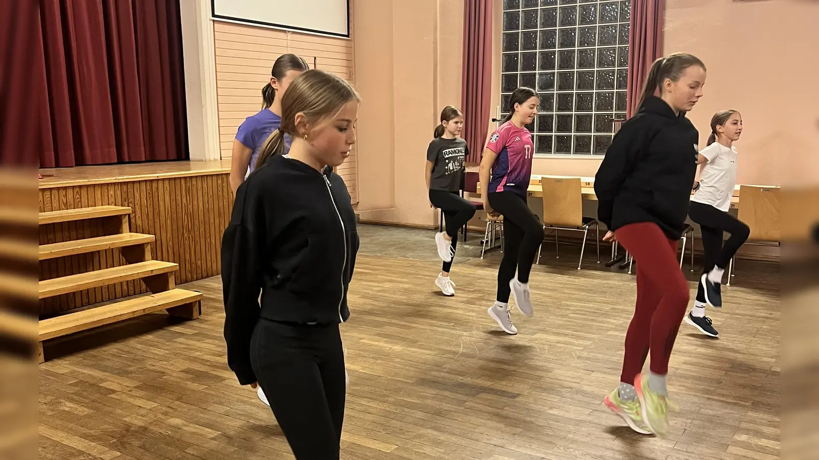 Steht die Musik, wird eine Choreografie erarbeitet. (Foto: Jugendgarde TSV Schillingsfürst)