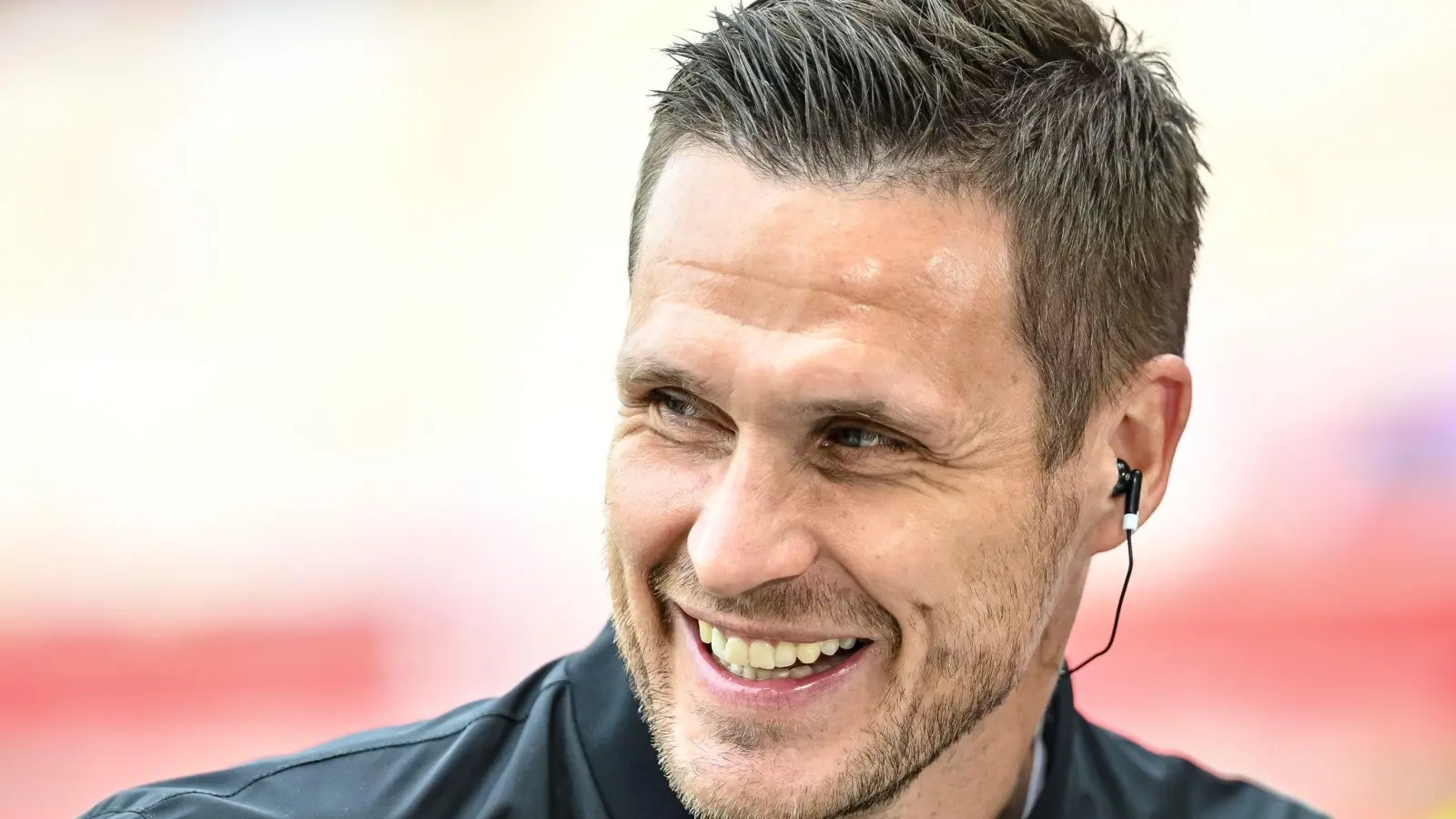 Freut sich über eine vielversprechende Neuverpflichtung: BVB-Sportdirektor Sebastian Kehl (Archivbild). (Foto: Harry Langer/dpa)