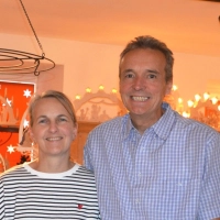 Tanja und Michael Springer eröffnen in Dinkelsbühl, Segringer Straße 43, schräg gegenüber dem Rathaus, am 1. Oktober 2026 ihr Geschäft mit Handwerkskunst aus Deutschland. (Foto: Peter Tippl)