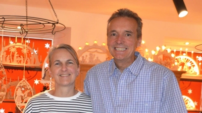 Tanja und Michael Springer eröffnen in Dinkelsbühl, Segringer Straße 43, schräg gegenüber dem Rathaus, am 1. Oktober 2026 ihr Geschäft mit Handwerkskunst aus Deutschland. (Foto: Peter Tippl)