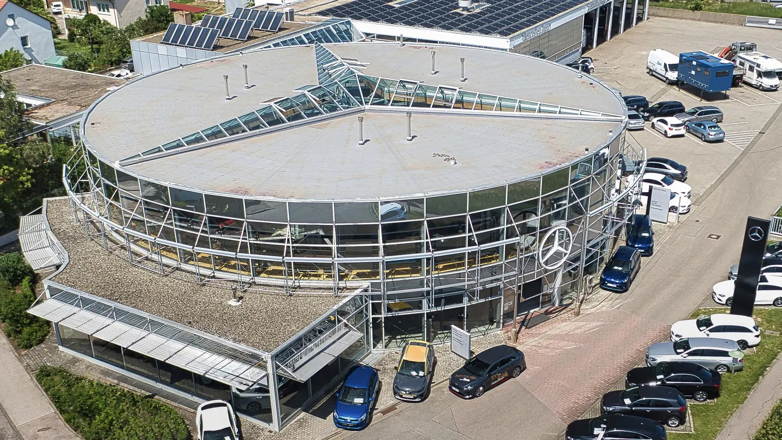 Die Central-Garage Hans Korn GmbH &amp; Co. KG in Rothenburg ob der Tauber.  (Foto: Central-Garage Hans Korn GmbH & Co. KG)
