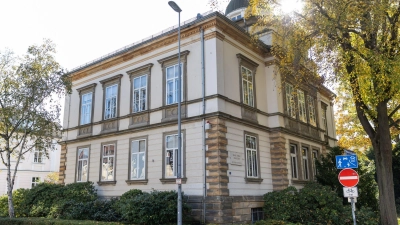 Ursprünglich war es der Plan, hier in Bayreuth ein NS-Dokuzentrum zu installieren. Daraus wird nun nichts. (Archivbild) (Foto: Daniel Karmann/dpa)