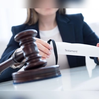 Die Verfügungsbefugnis eines Testamentsvollstreckers wird bei möglichen Interessenkonflikten eingeschränkt, um die Rechte der Erben zu schützen. (Foto: Christin Klose/dpa-tmn)