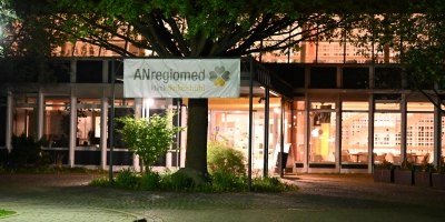 Die Sorge der Menschen ist groß, dass in den Krankenhäusern in Dinkelsbühl (unser Bild) und Rothenburg bald die Lichter ausgehen. Die ANregiomed-Spitze ist überzeugt, dass es dazu nicht kommt. (Foto: Manfred Blendinger)