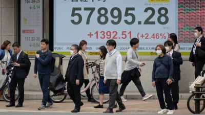 Der japanische Leitindex Nikkei 225 ist positiv in den Handelstag gestartet. (Foto: Eugene Hoshiko/AP/dpa)
