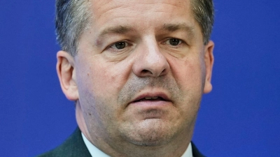 „Ich werde nicht zur AfD und nicht zur Linkspartei gehen und um Stimmen bitten“, sagte Sven Schulze (CDU). (Archivbild) (Foto: Matthias Schrader/Pool AP/AP Photo/Matthias Schrader)