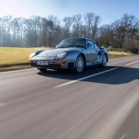 317 km/h in der Spitze: 1986 war der Porsche 959 das schnellste Serienauto der Welt. (Foto: Deniz Calagan/Porsche AG/dpa-tmn)