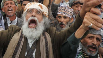 Die Huthi-Anhänger reklamieren einen Raketenangriff auf Israel für sich. (Foto: Osamah Abdulrahman/AP/dpa)