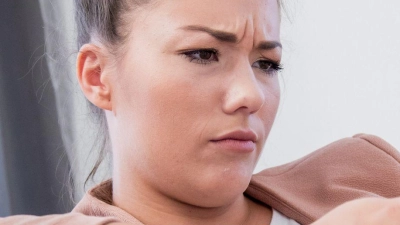 Top-Bezahlung zu tollen Konditionen? Kriminelle nutzen Karriereportale und Messenger, um an persönliche Daten zu gelangen. (Foto: Christin Klose/dpa-tmn)