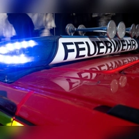 Ein brennender Laster hat in Oberfranken für lange Staus gesorgt. (Symbolbild) (Foto: Sven Hoppe/dpa)