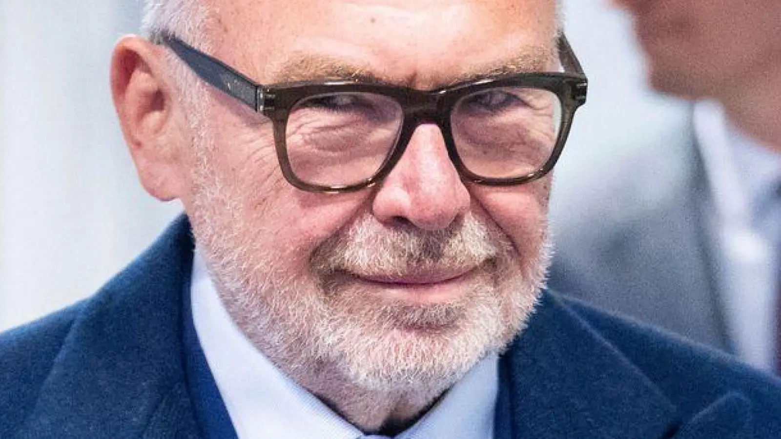 Der Ex-Kanzler war ein gut bezahlter Multifunktionär der Signa-Gruppe.  (Foto: Georg Hochmuth/APA/dpa)