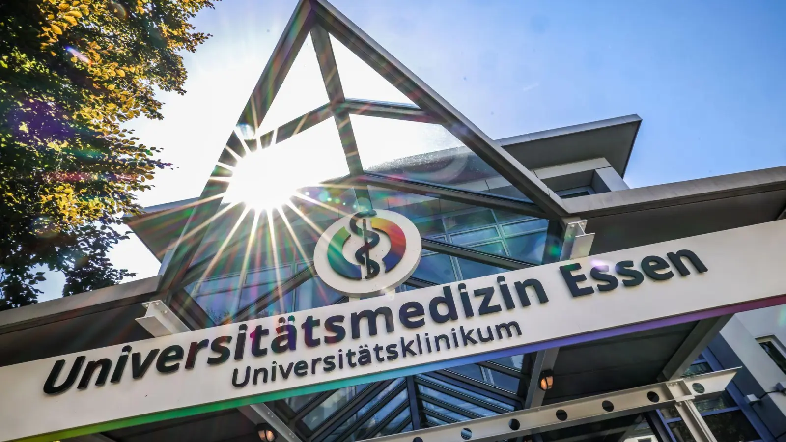 Bei den Ermittlungen gegen einen ehemaligen Krankenpfleger der Uni-Klinik Essen wurden mutmaßliche Opfer identifiziert. (Symbolfoto) (Foto: Christoph Reichwein/dpa)