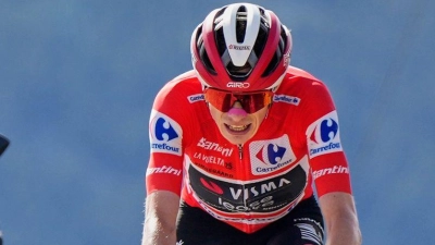 Jonas Vingegaard attackierte am schweren Schlussanstieg. (Foto: Manu Fernandez/AP/dpa)