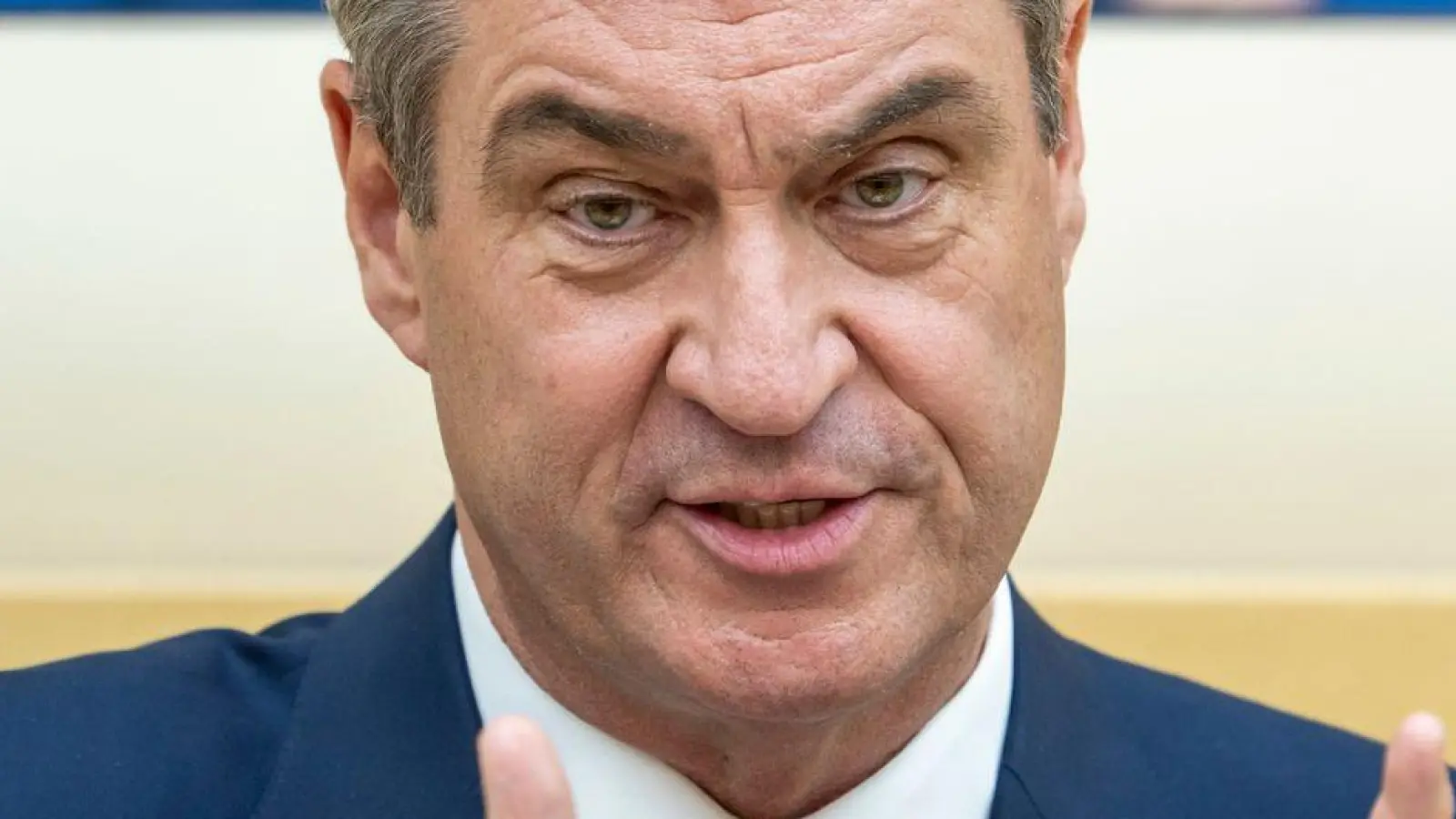 CSU-Chef Söder hatte nach den Änderungen in der Asylpolitik damit gerechnet, dass die AfD weniger Zuspruch erfährt.  (Foto: Peter Kneffel/dpa)