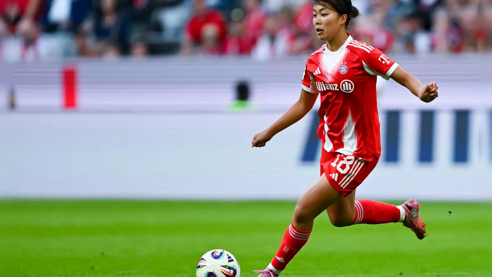 Die Bayern binden Tanikawa langfristig. (Archivbild) (Foto: Sven Hoppe/dpa)