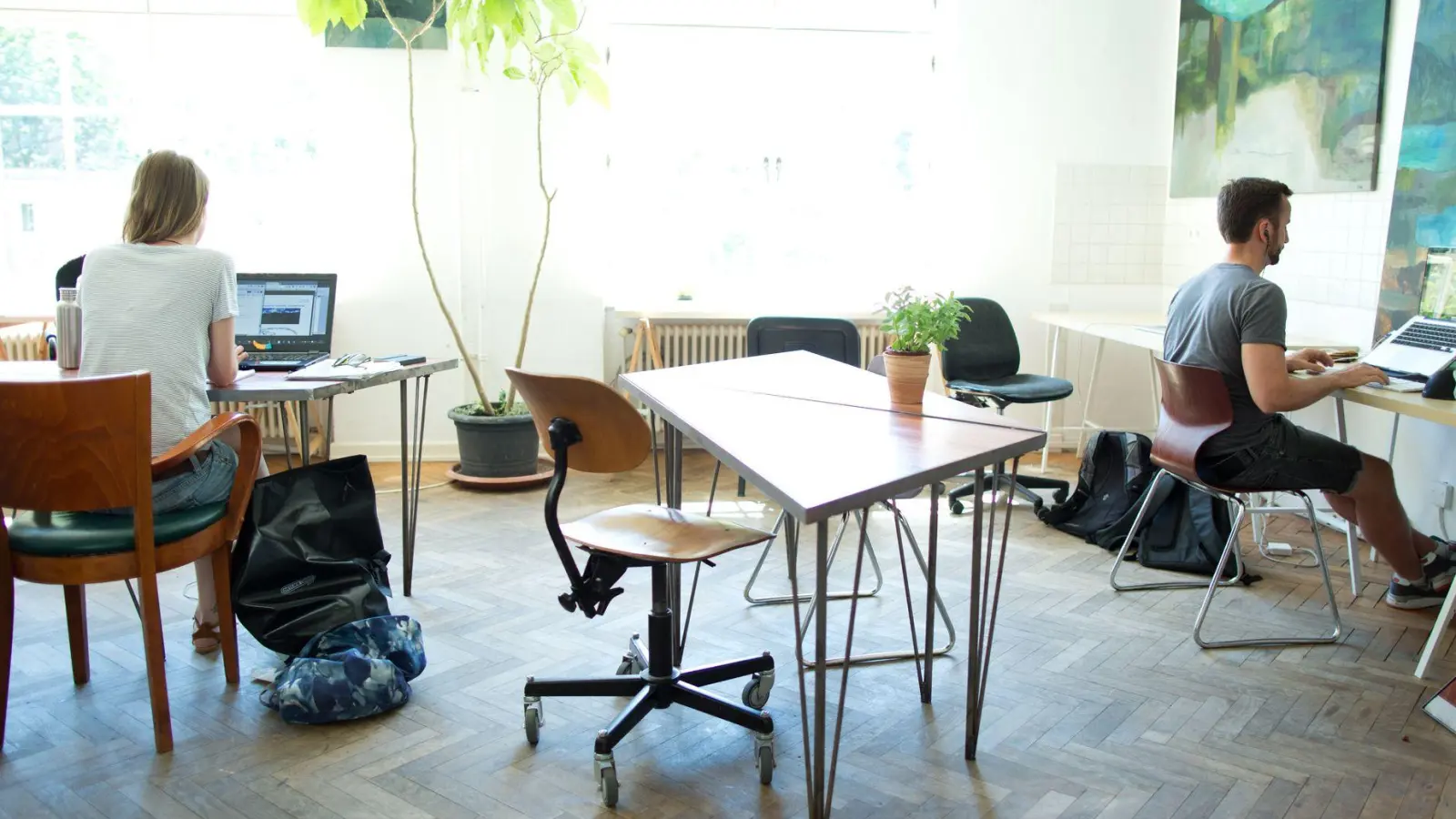 2025 wurden so viele Start-ups gegründet wie noch nie - sogar mehr als im Corona-Boomjahr 2021. (Archivbild) (Foto: Jörg Carstensen/dpa)