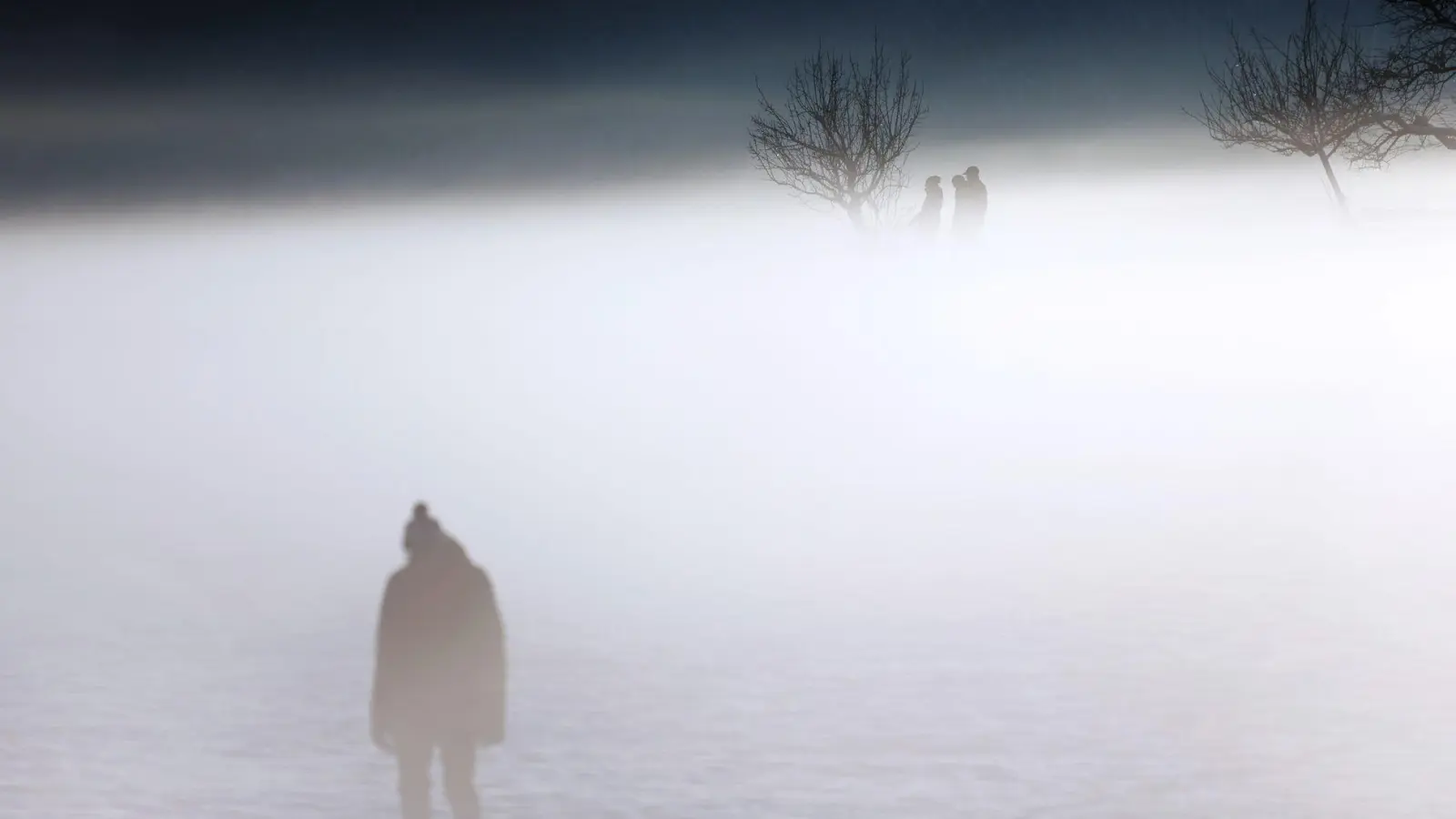 Der Deutsche Wetterdienst kündigt Nebel und Frost an. (Symbolbild) (Foto: Karl-Josef Hildenbrand/dpa)