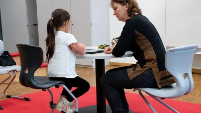 Bayern erhebt flächendeckend den Sprachstand der angehenden Vorschulkinder.  (Foto: Peter Kneffel/dpa)