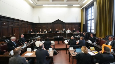 Es ist bereits der 30. Prozesstag in dem Mammutverfahren. (Foto: Marcus Brandt/dpa Pool/dpa)