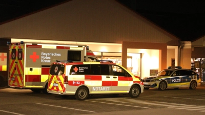 Am 4. Dezember überfielen Jugendliche diesen Drogeriemarkt in der Ansbacher Welserstraße. Im Januar folgte ein Raubüberfall auf eine H&amp;M-Niederlassung in der Ansbacher Fußgängerzone.  (Foto: News5 / Markus Zahn)