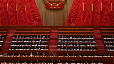 Chinas Parlament tagt einmal im Jahr und stimmt in diesem Jahr auch über den Fünfjahresplan ab.  (Foto: Johannes Neudecker/dpa)