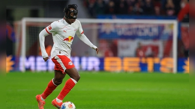 Leipzigs Yan Diomande wurde für den Afrika-Cup ins Aufgebot der Elfenbeinküste berufen. (Archivbild) (Foto: Jan Woitas/dpa)