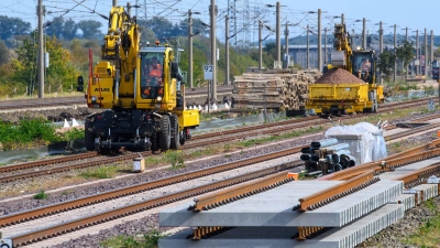 Rechnungshof rügt Bahn-Sanierungen. (Foto: Klaus-Dietmar Gabbert/dpa)