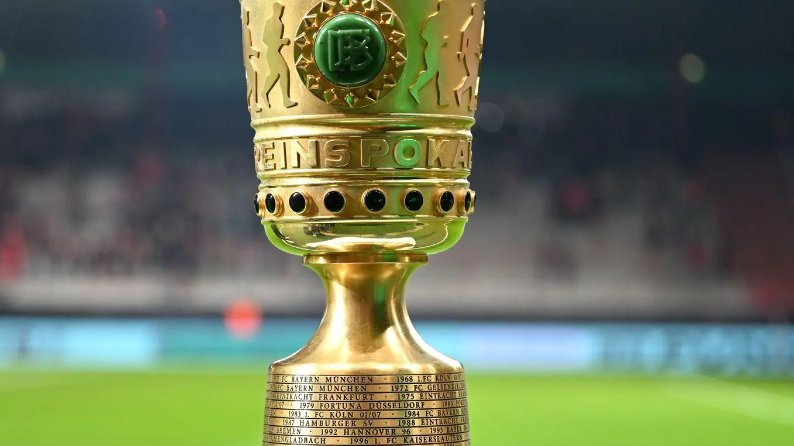 Das Objekt der Begierde im DFB-Pokal (Foto: Soeren Stache/dpa)