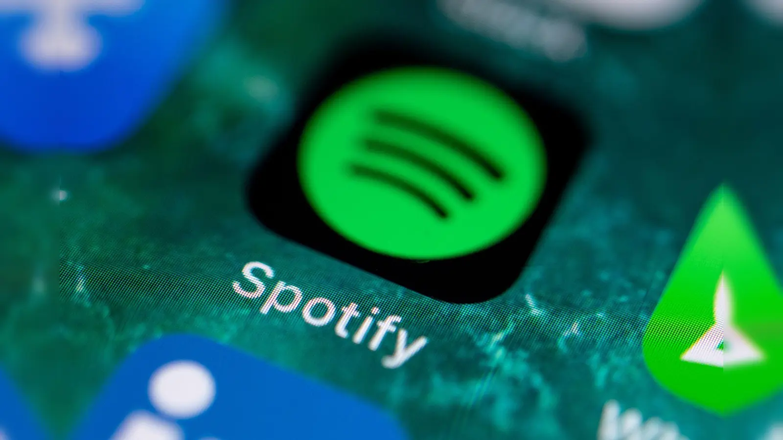 Im vergangenen Jahr zahlte Spotify an gut 1250 Künstler einen Millionen-Erlös aus. (Foto: Fabian Sommer/dpa)