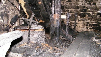 Von der Ausstattung des kleinen Museums haben die Flammen kaum mehr etwas übrig gelassen. Sobald der Torturm saniert ist, wollen die Getreuen des Königs Gustav Adolf die Räume wieder einrichten. (F.: Wolfgang Dirian)