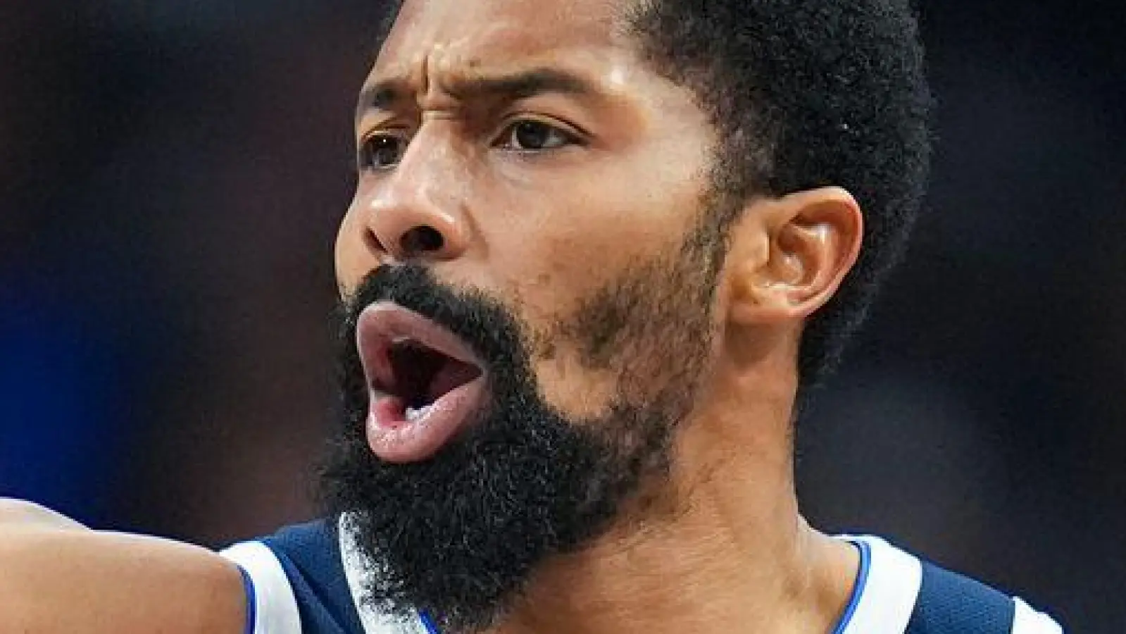 Von der NBA in die Bundesliga: Basketball-Routinier Spencer Dinwiddie heuert beim FC Bayern an. (Archivbild) (Foto: Julio Cortez/AP/dpa)