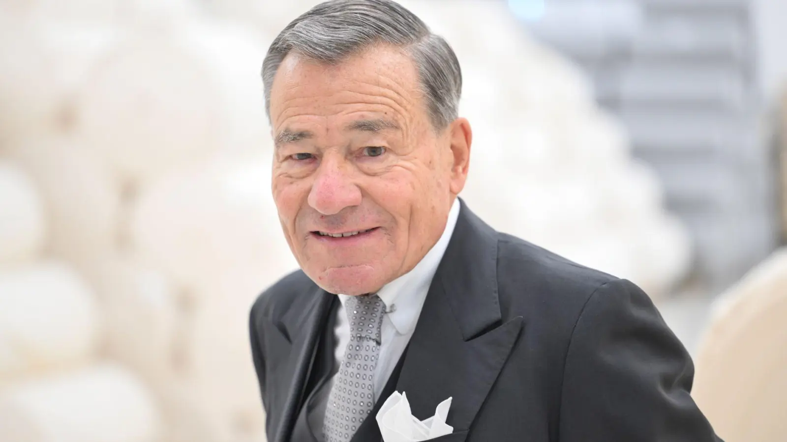 Der Ex-Trigema-Chef unterstützt als Berater im Unternehmen. (Archivbild)  (Foto: Bernd Weißbrod/dpa)