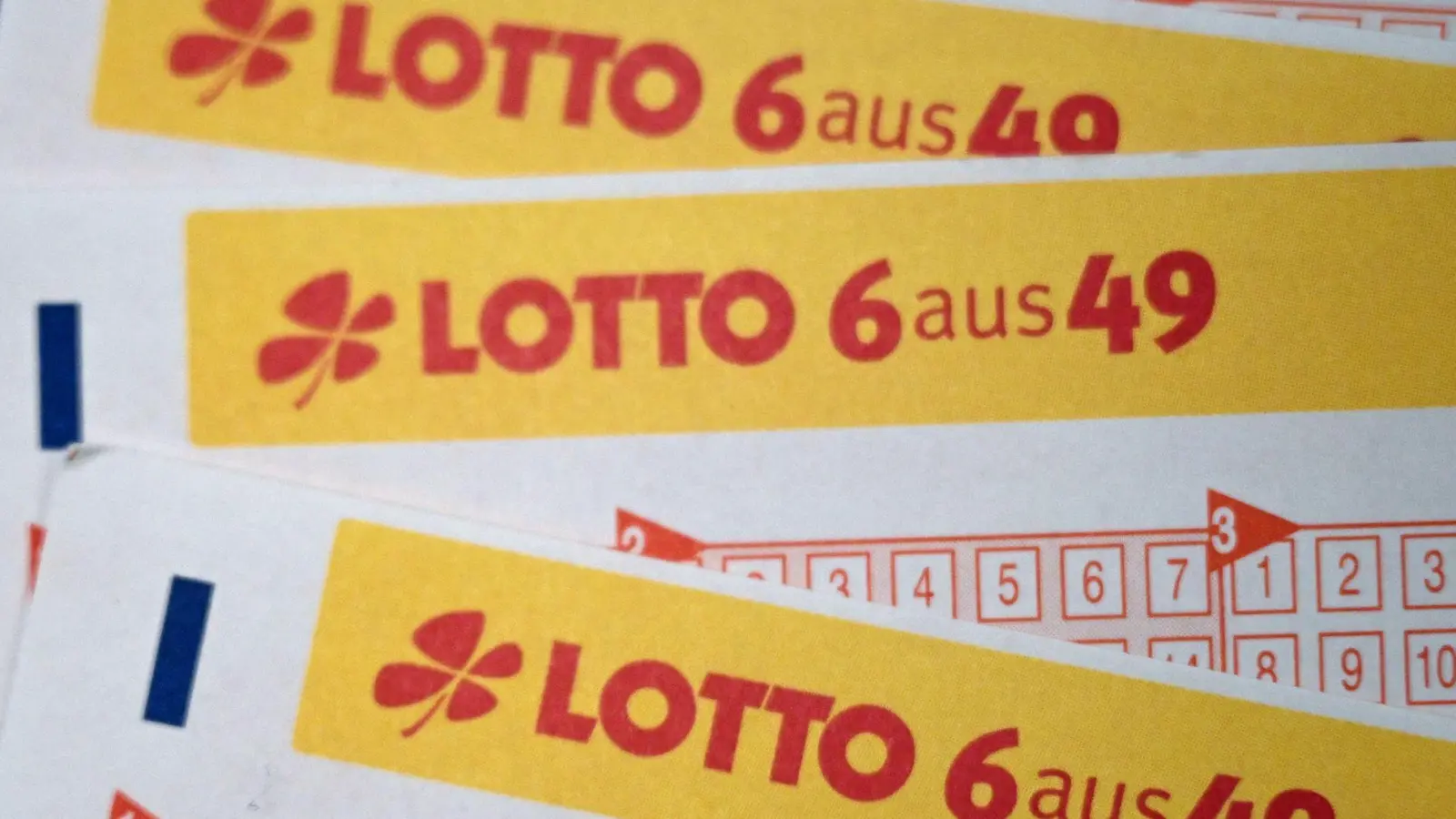 29 Millionen-Gewinne gingen im Jahr 2023 an Lotto-Spieler aus Bayern. (Symbolbild) (Foto: Federico Gambarini/dpa)