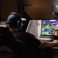 Wertvolle Beute: Accounts mit seltenen Skins, Spielhistorien oder Zahlungsdaten sind ein beliebtes Ziel für Hacker. (Foto: Zacharie Scheurer/dpa-tmn)