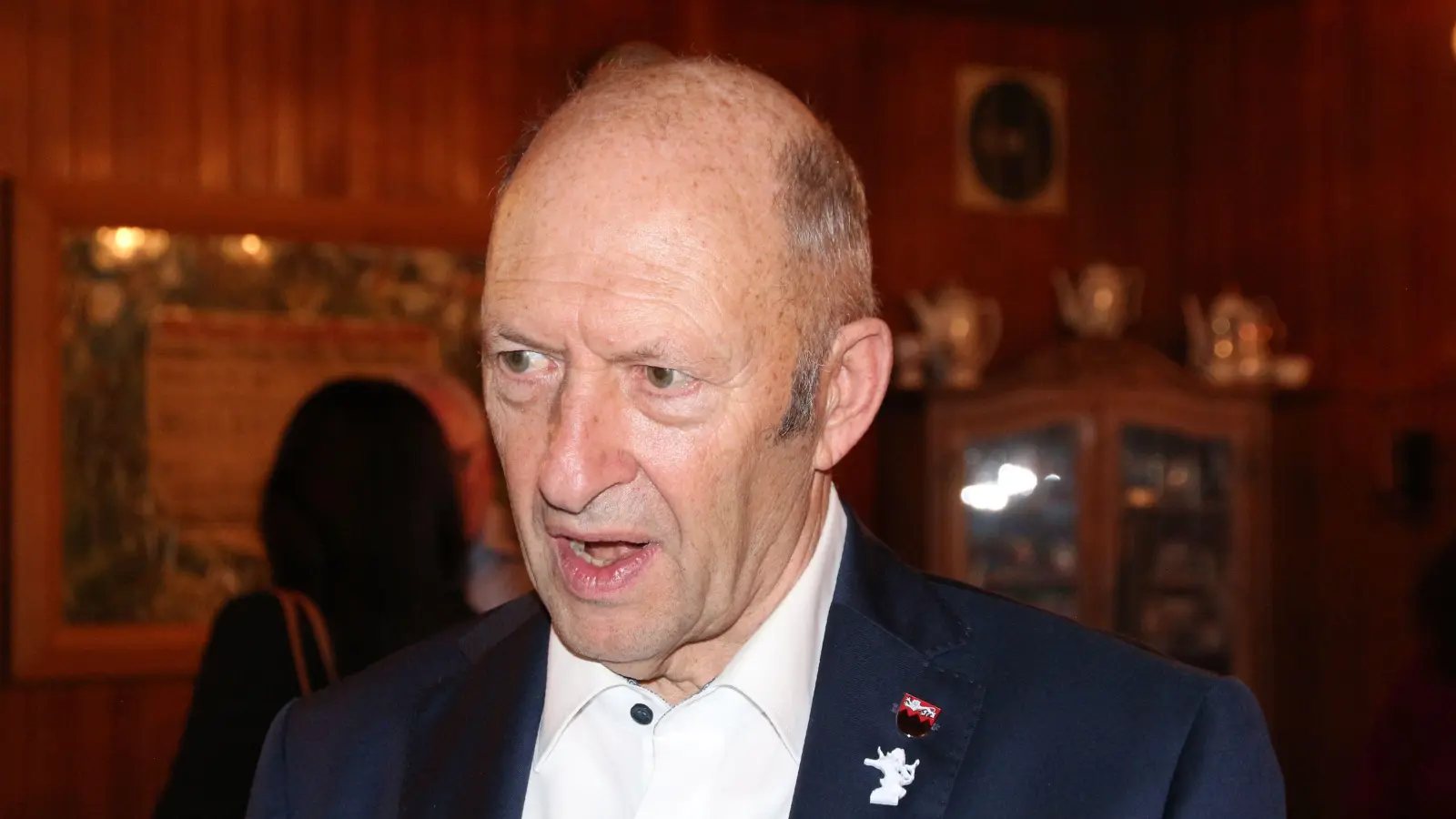 Er strebt seine dritte Amtsperiode als Bürgermeister von Schillingsfürst an: Michael Trzybinski (FWG). (Foto: Jürgen Binder)