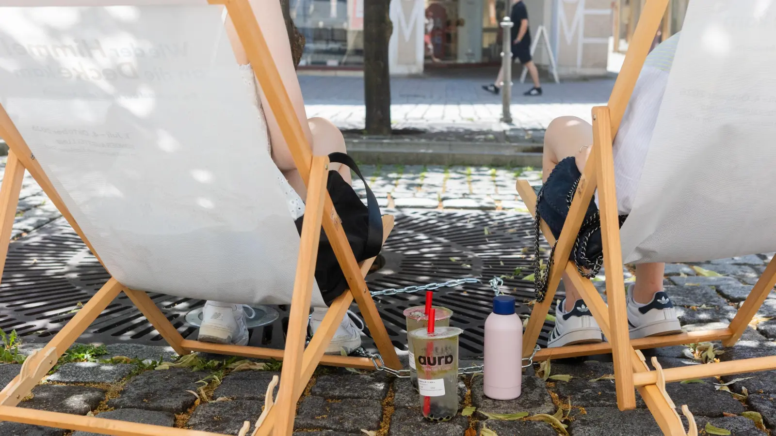 Die vergangenen heißen Tage ließen sich nur noch im Schatten aushalten. (Foto: Evi Lemberger)