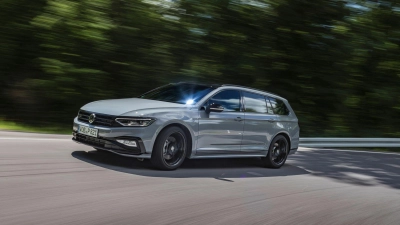 Er läuft und läuft und läuft: Der Passat ist als Modell schon seit Jahrzehnten im Programm - klassisch auch seine Gebrauchtqualitäten? (Foto: Ingo Barenschee/Volkswagen AG/dpa-tmn)
